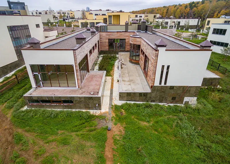 Construction d’une Villa Duplex Haut Standing – Suivi Complet pour un Client Résidant en France